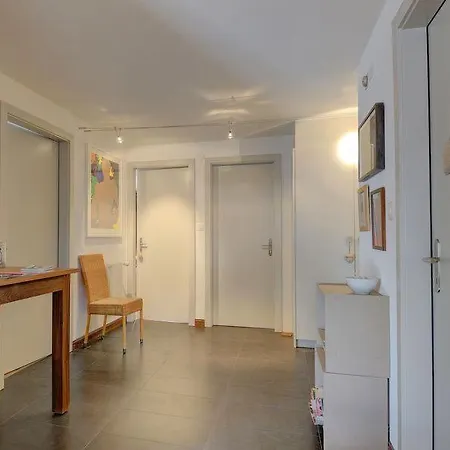 La Ruinette-comfortable 3-bed, In Centre Apartment *